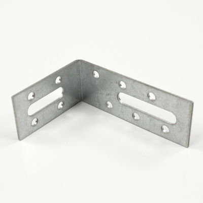 کیفیت  Rust Resistant Galvanized Angle Brackets For Building Installation کارخانه